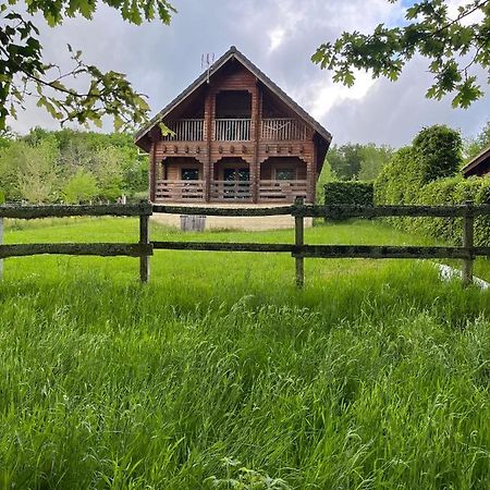 Au Bord Du Lac III Villa Montigny-en-Morvan Eksteriør bilde